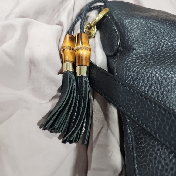 Gucci Bamboo Tassel Tote Bag / Cross Body - Picture 3 of 13